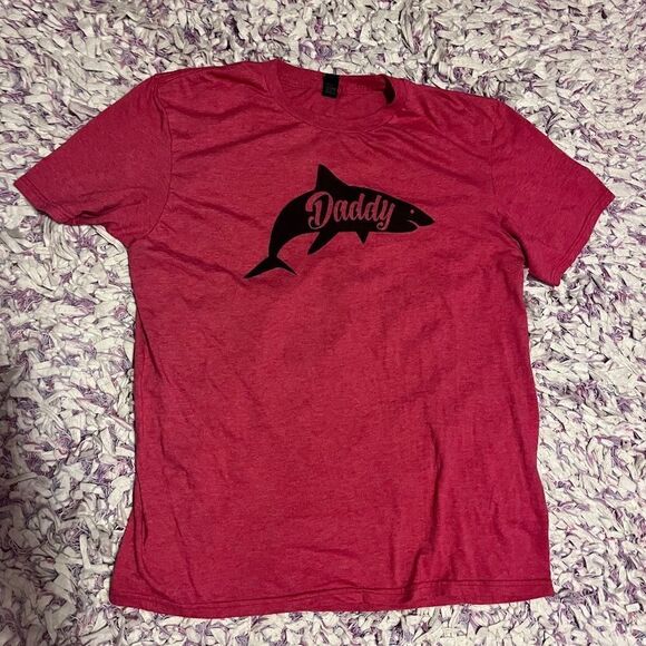 Anvil Red Daddy Shark T-Shirt Large Like New - Picture 1 of 9